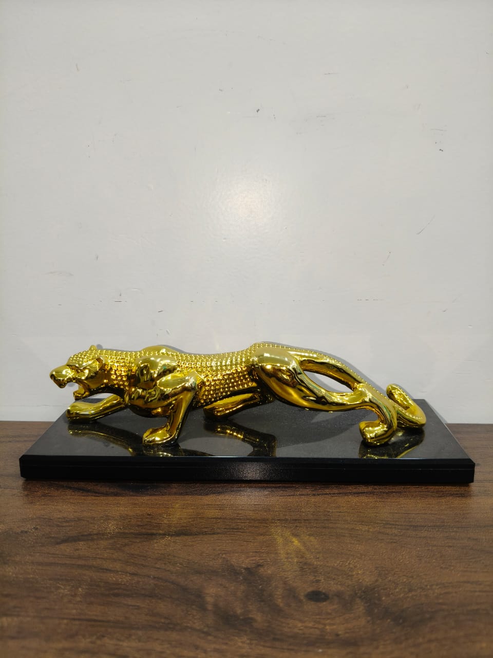 Golden Aluminium Leopard Model
